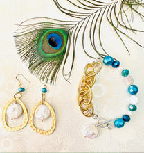 Load image into Gallery viewer, Turquoise & Keshi Pearl Gold Loop Earring
