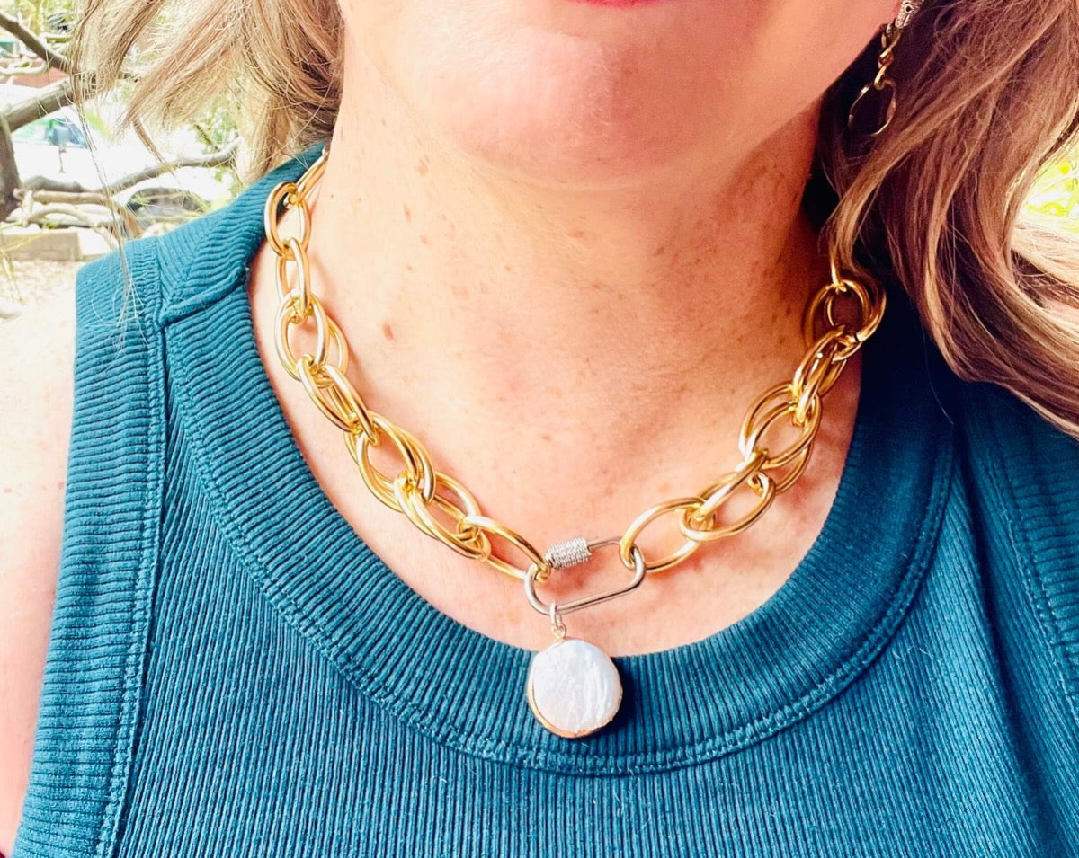 Pearl Pendant Necklace With Multi Toned Chain – Paula Sherras Designs