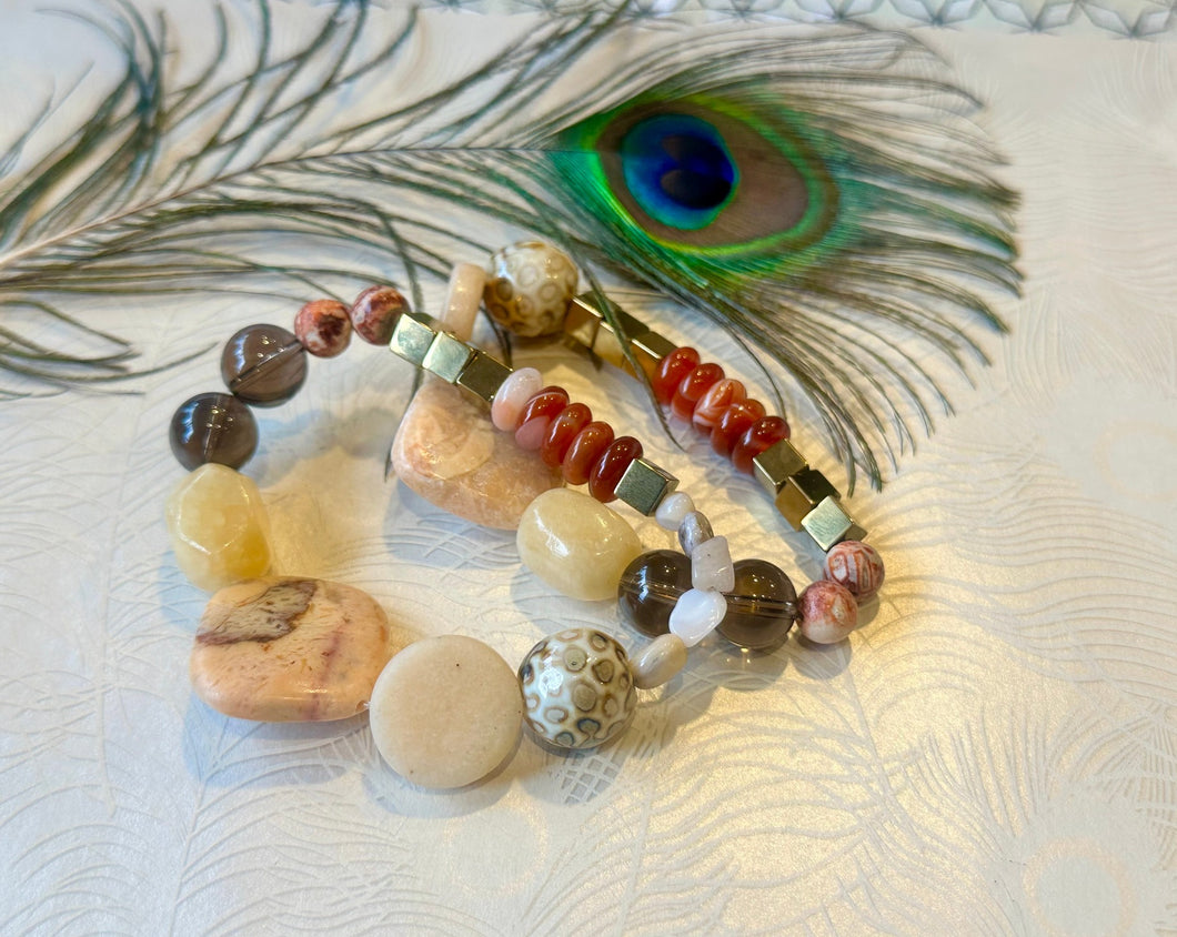 Carnelian & peach stone bracelet