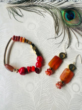 Load image into Gallery viewer, Carnelian &amp; gold hematite earrings